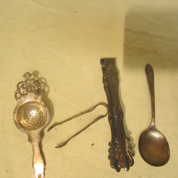 VTG 4 PC METALWARE, GREAT FOR A BAR, OR USE SEPERATELY - Picture 2 of 6